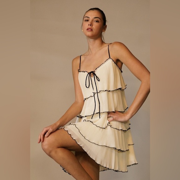 Tiered Ruffle Plisse Mini Dress with Front Tie - Picture 4 of 5